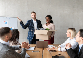 hr-manager-introducing-new-female-employee-to-coll-2022-02-03-00-23-09-utc 2